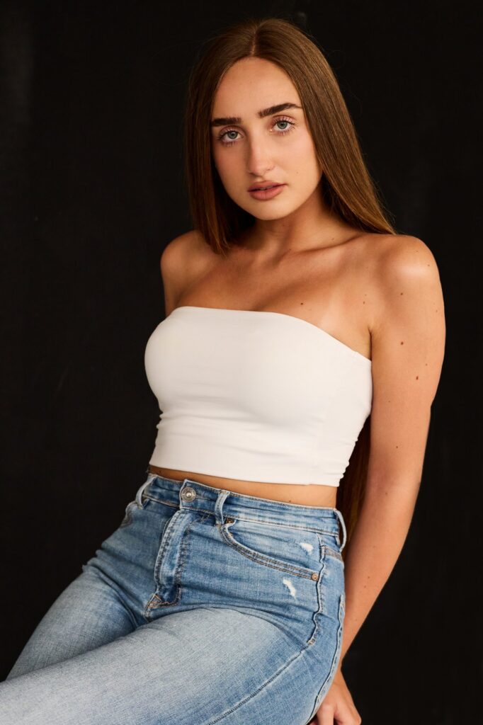 AG model portfolio photo 7